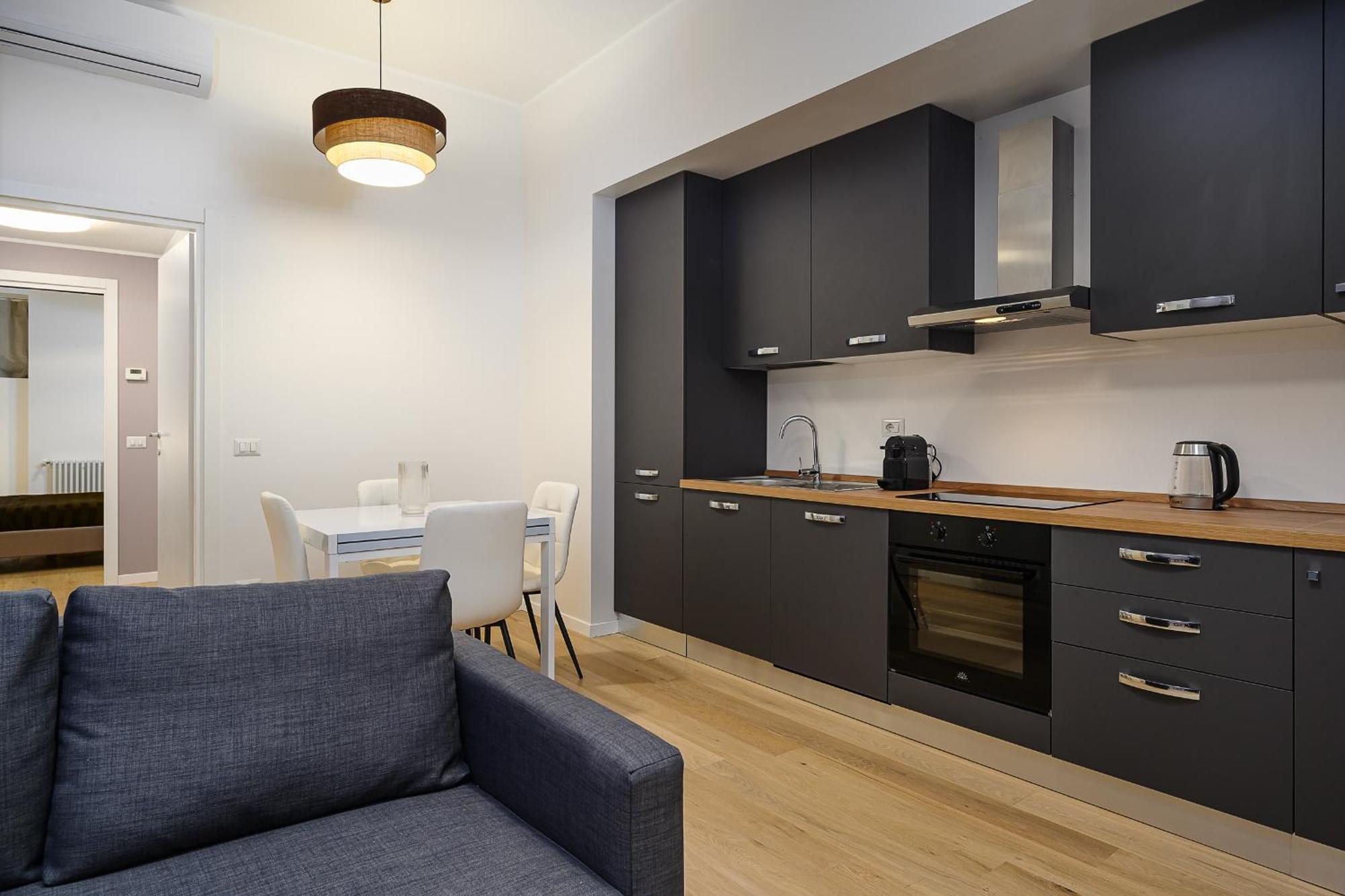 Suites In Porta Garibaldi & Chinatown - City Center Well Connected Milan Exterior photo
